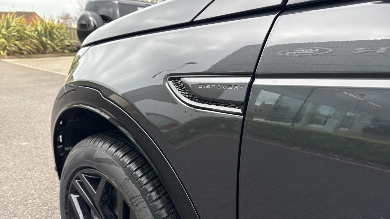 Land Rover Discovery Sport 1.5 P270e Landmark 5dr Auto [5 Seat] Station Wagon